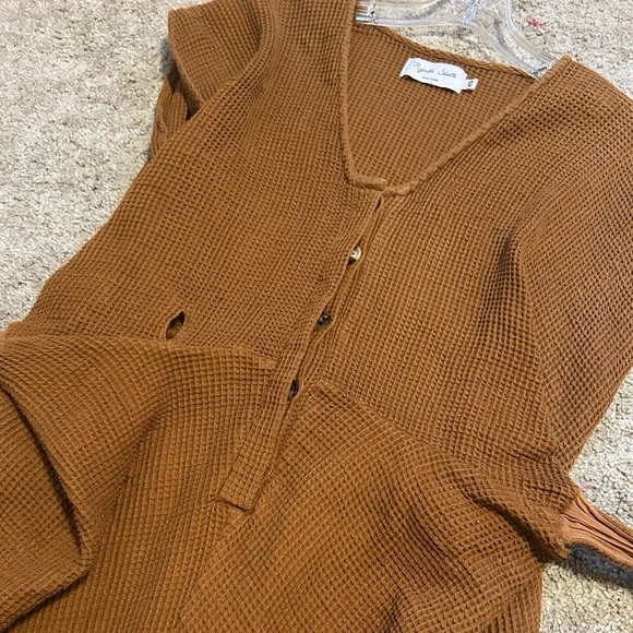 RUJUTA SHETH | VENUS JUMPER - EARTH *Rare* - Picture 12 of 12